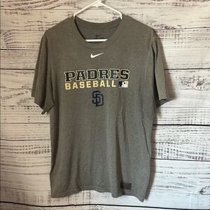 Nike Dri-fit Gray San Diego Padres Baseball shirt size medium